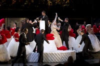 20 и 27 ноября на Большой сцене опера«Травиата»!