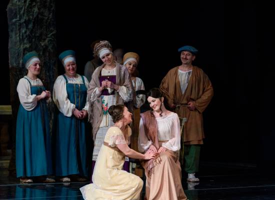 Опера “Евгений Онегин" -  подарок всем поклонникам театрального искусства и классической музыки