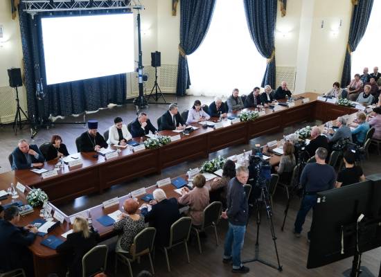 В Астраханском театре оперы и балета состоялось заседание Совета по культуре при губернаторе