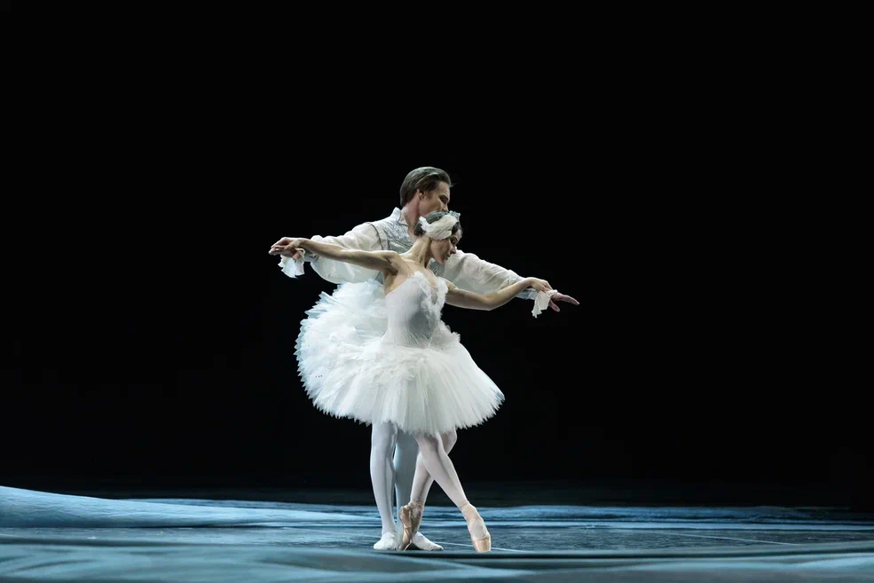 Накануне крупного события в культурной жизни страны – премьеры балета «Медный всадник»