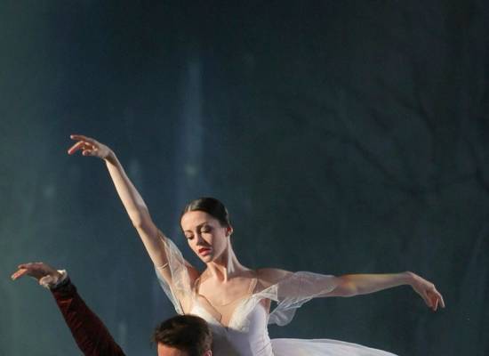 В Астрахани выступили звёзды балета Большого и Мариинского театров
