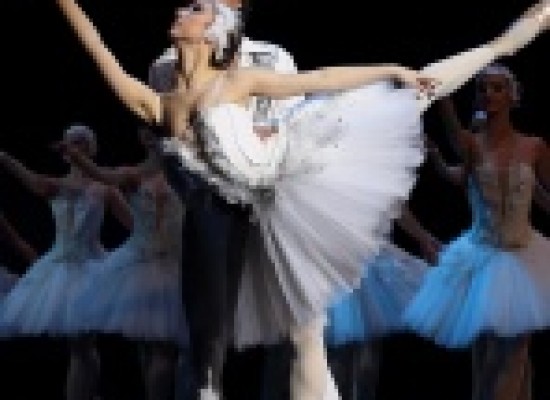 В апреле любители балета увидят на Большой сцене театра три балетных спектакля