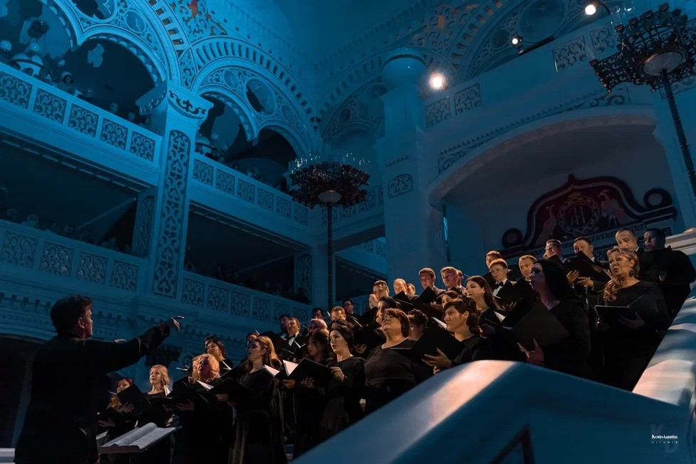 Астраханский театр оперы и балета объявил конкурсный набор артистов хора