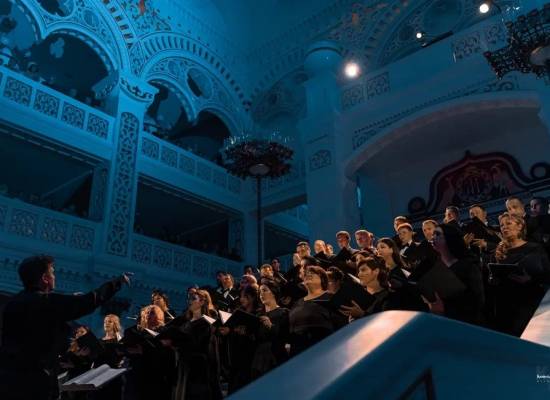 Астраханский театр оперы и балета объявил конкурсный набор артистов хора